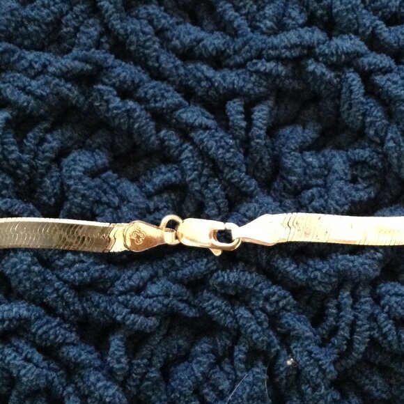 VTG Sterling Italian 20" Herringbone Chain, 925, 4 mm thick. Quality Necklace - Picture 3 of 3